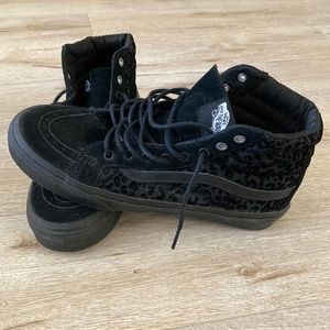 Black Leopard Print High Top Vans - EUC - 8